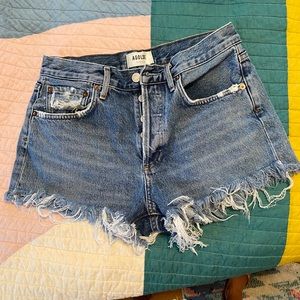 AGOLDE Parker shorts in size 26